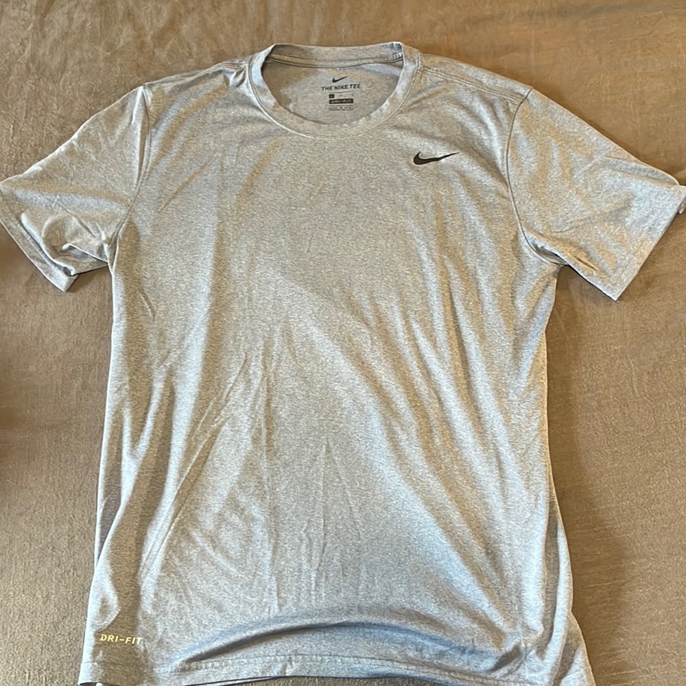 Nike Dry-fit tee